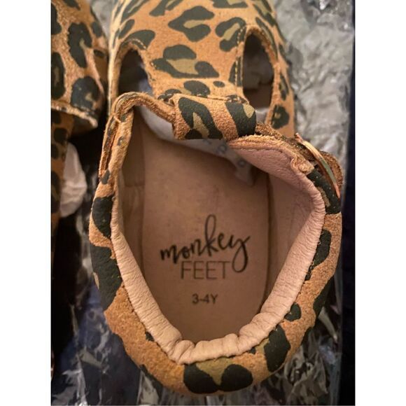 Monkey Feet Animal Print Mary Janes/ Ballet shoes sz 3-4Y - Picture 8 of 8